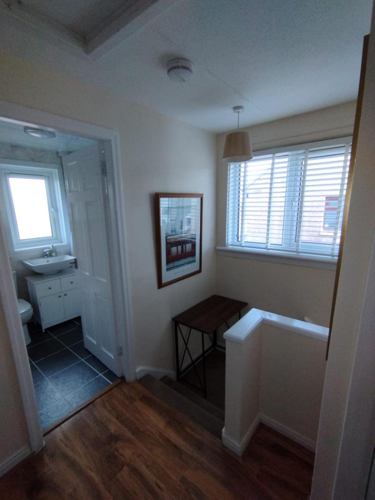 Edinburgh Villa 3 Bed Rooms House In Edinburgh - Private Parking المظهر الخارجي الصورة